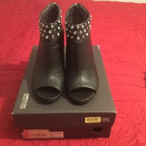 Kenneth Cole Reaction Ankle Boots